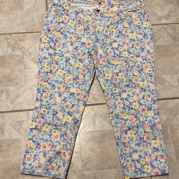 Q womens Woman Within casual floral stretch plus size denim pants 22P - Picture 1 of 4